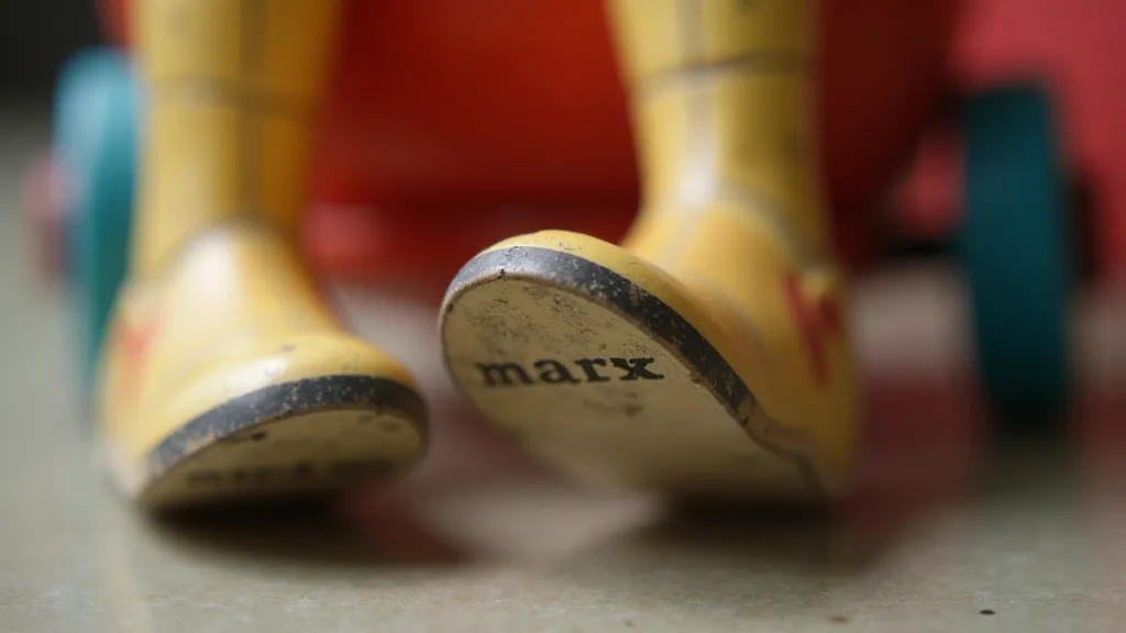 Marx toy marking